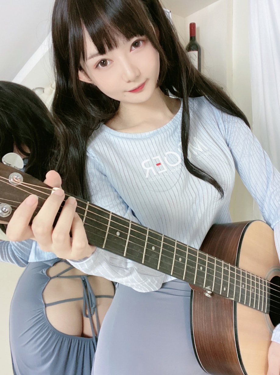 51酱 –#吉他妹妹--收藏精选！