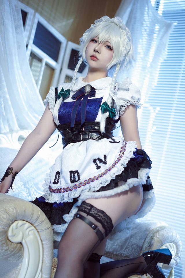 东方project的唯美时刻：yuuhui玉汇的十六夜咲夜COSPLAY