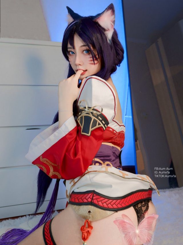 coser AumAum化身《英雄联盟》阿狸，再现九尾妖狐的迷人魅力